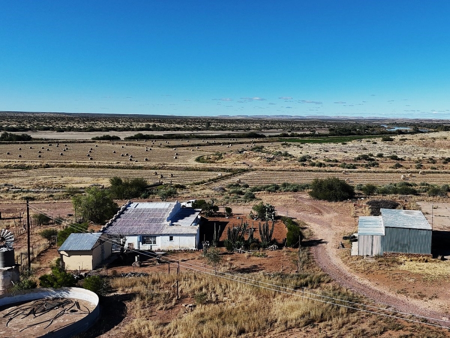 3 Bedroom Property for Sale in Upington Rural Northern Cape